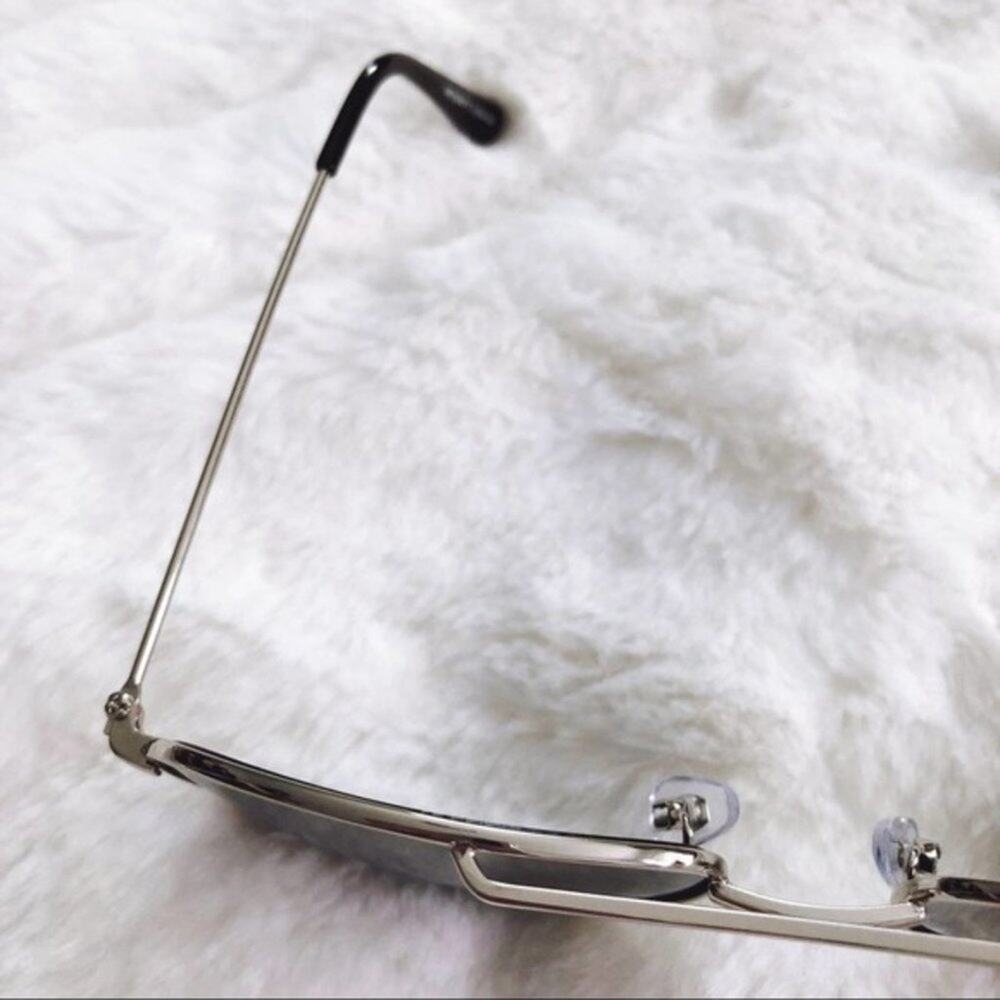 Remy Silver Mirrored Aviator Sunglasses - Picture 2 of 9